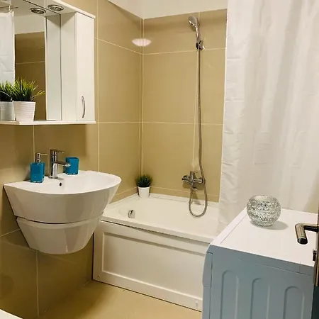 Seasons Holiday Studio Apartment Brasov