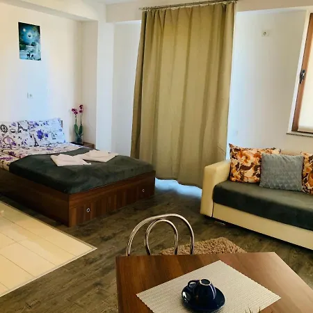 Apartment Seasons Holiday Studio Brasov